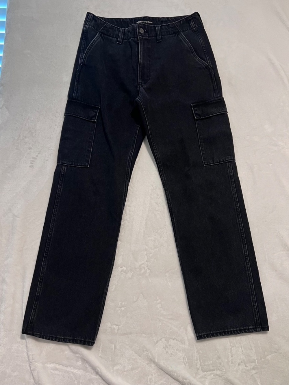 Aritzia Denim Forum “The ’90s Edie Lo-Rise Cargo” Size 27
